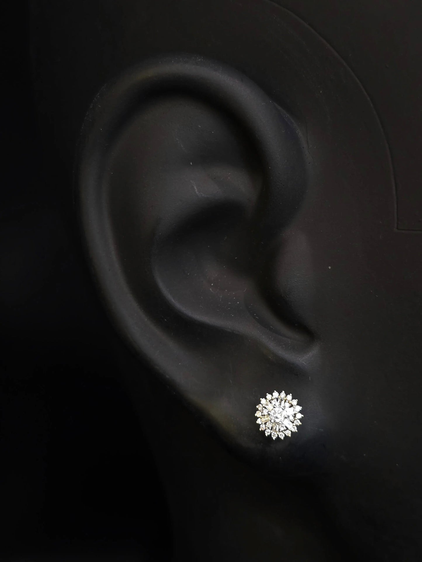 10K YELLOW GOLD BAGUETTE AND ROUND DIAMOND EARRINGS Angelica Jewellers
