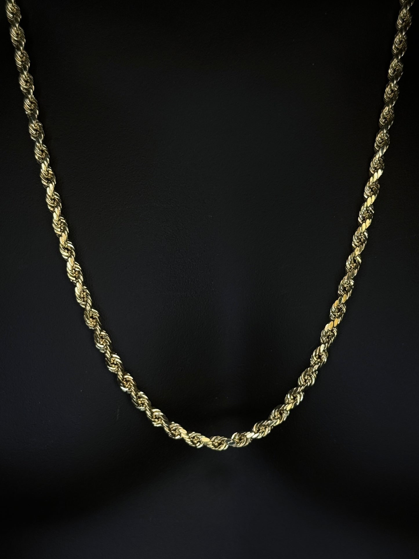 10K YELLOW GOLD ROPE CHAIN 5.5mm 28 INCHES