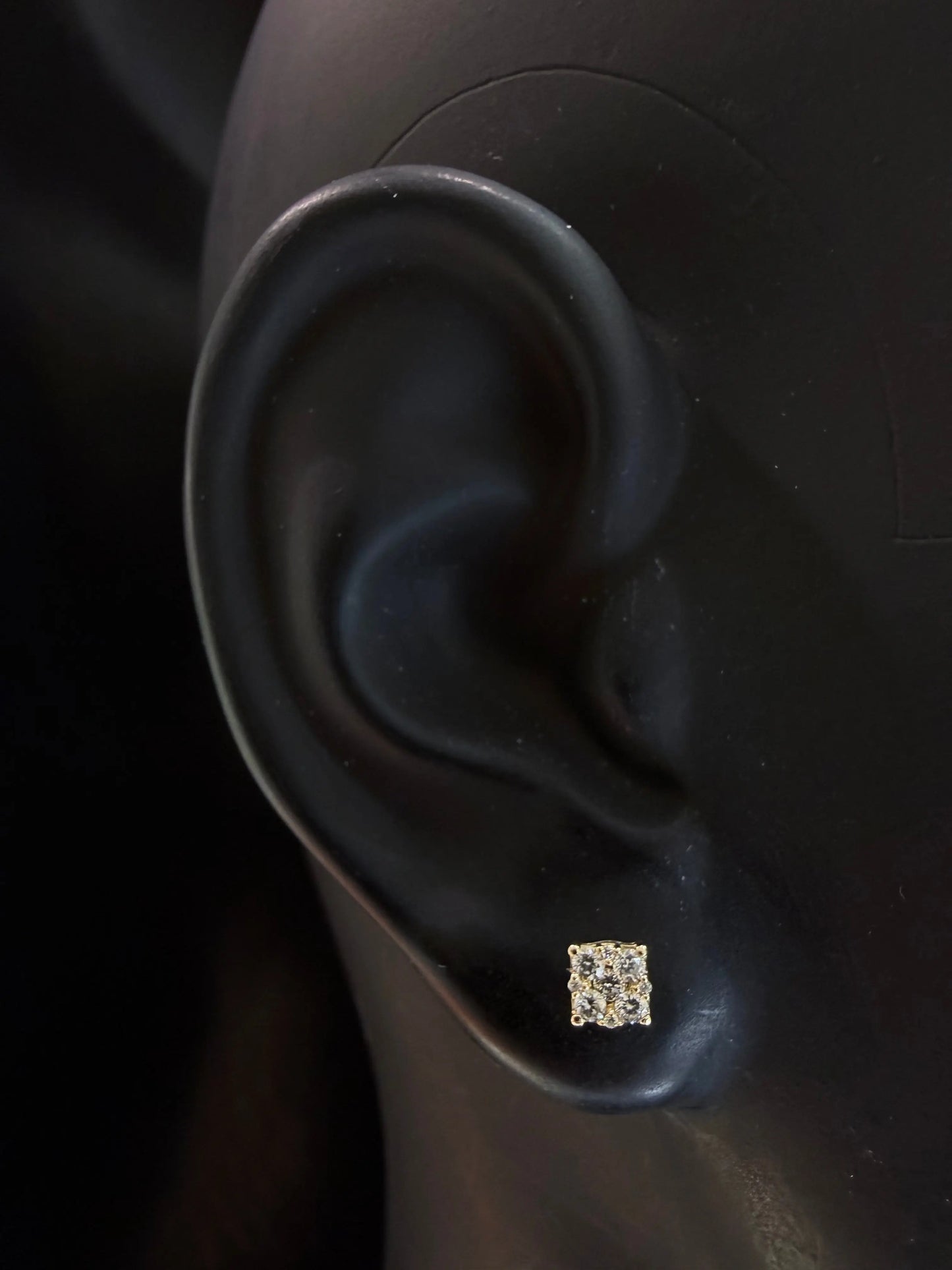 14K YELLOW GOLD DIAMOND EARRINGS 5mm Angelica Jewellers