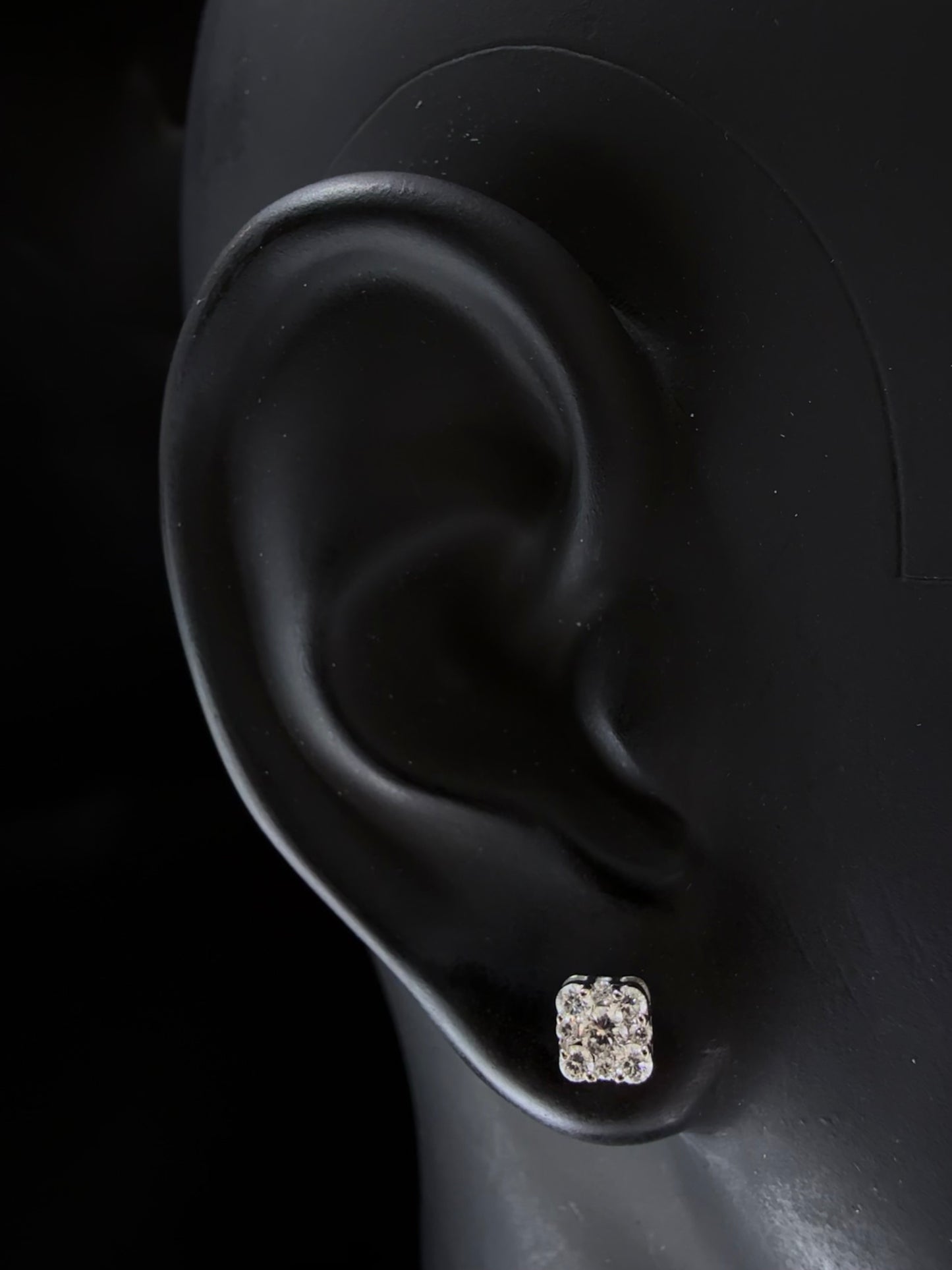 14K WHITE GOLD DIAMOND EARRINGS