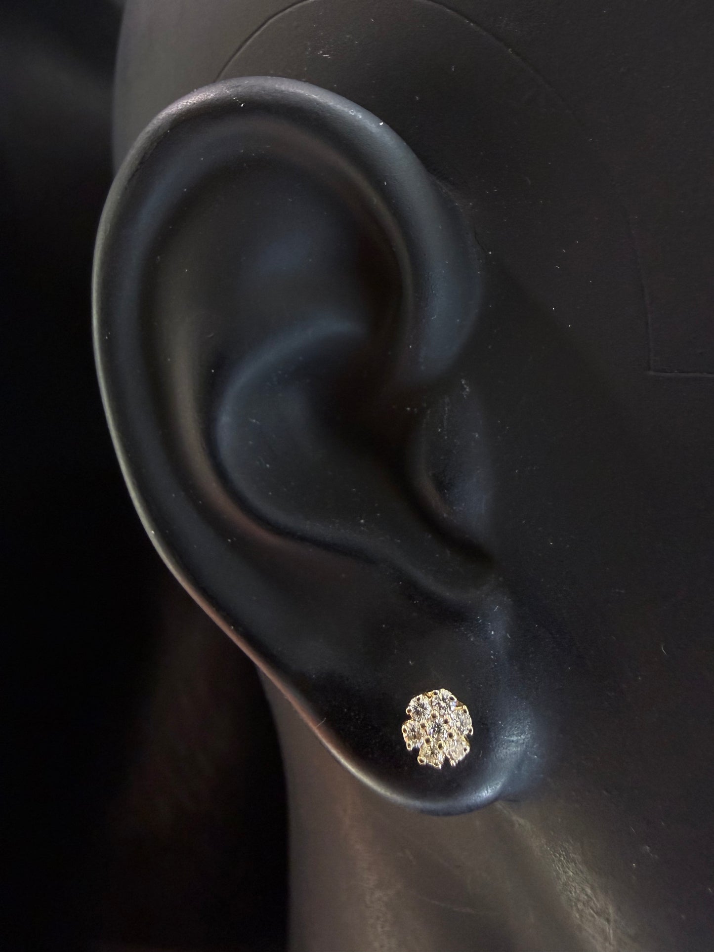 14K YELLOW GOLD DIAMOND EARRINGS 5mm