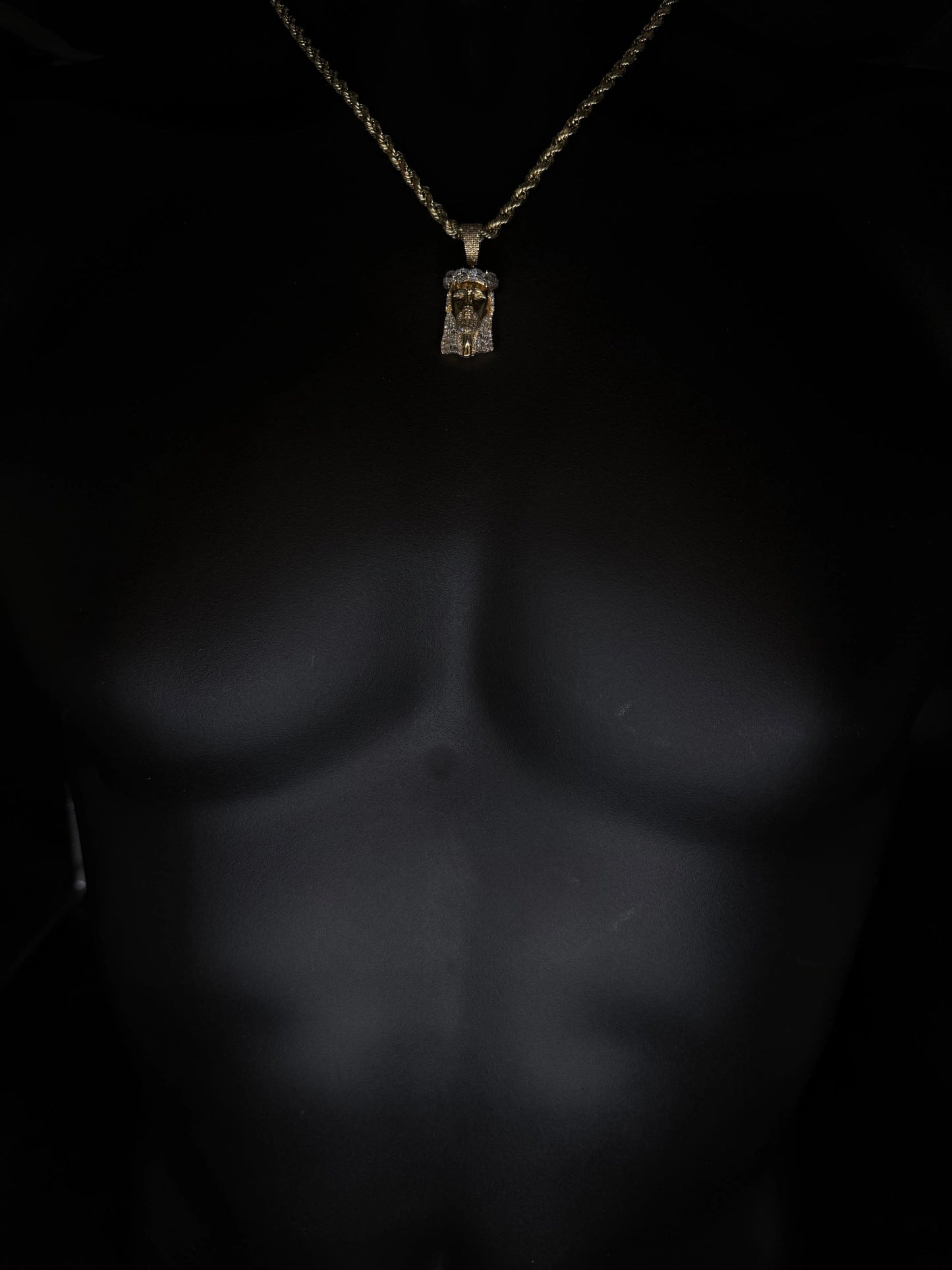 10K YELLOW GOLD DIAMOND JESUS PENDANT Angelica Jewellers