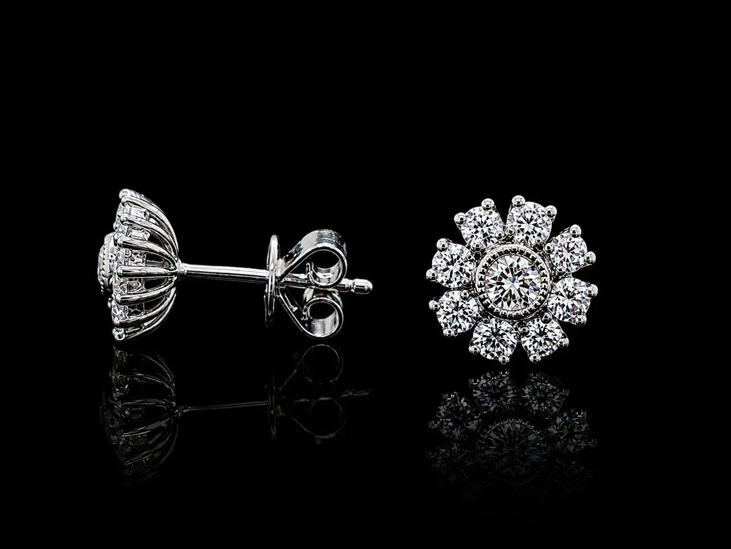 18K White Gold Diamond Flower Stud Earrings superbell
