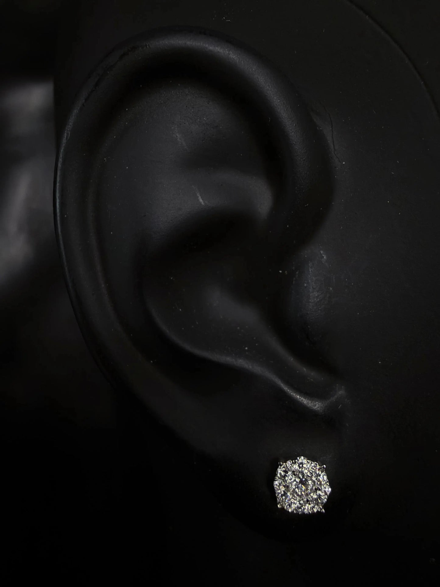 14K WHITE GOLD DIAMOND EARRINGS 6 MM Angelica Jewellers