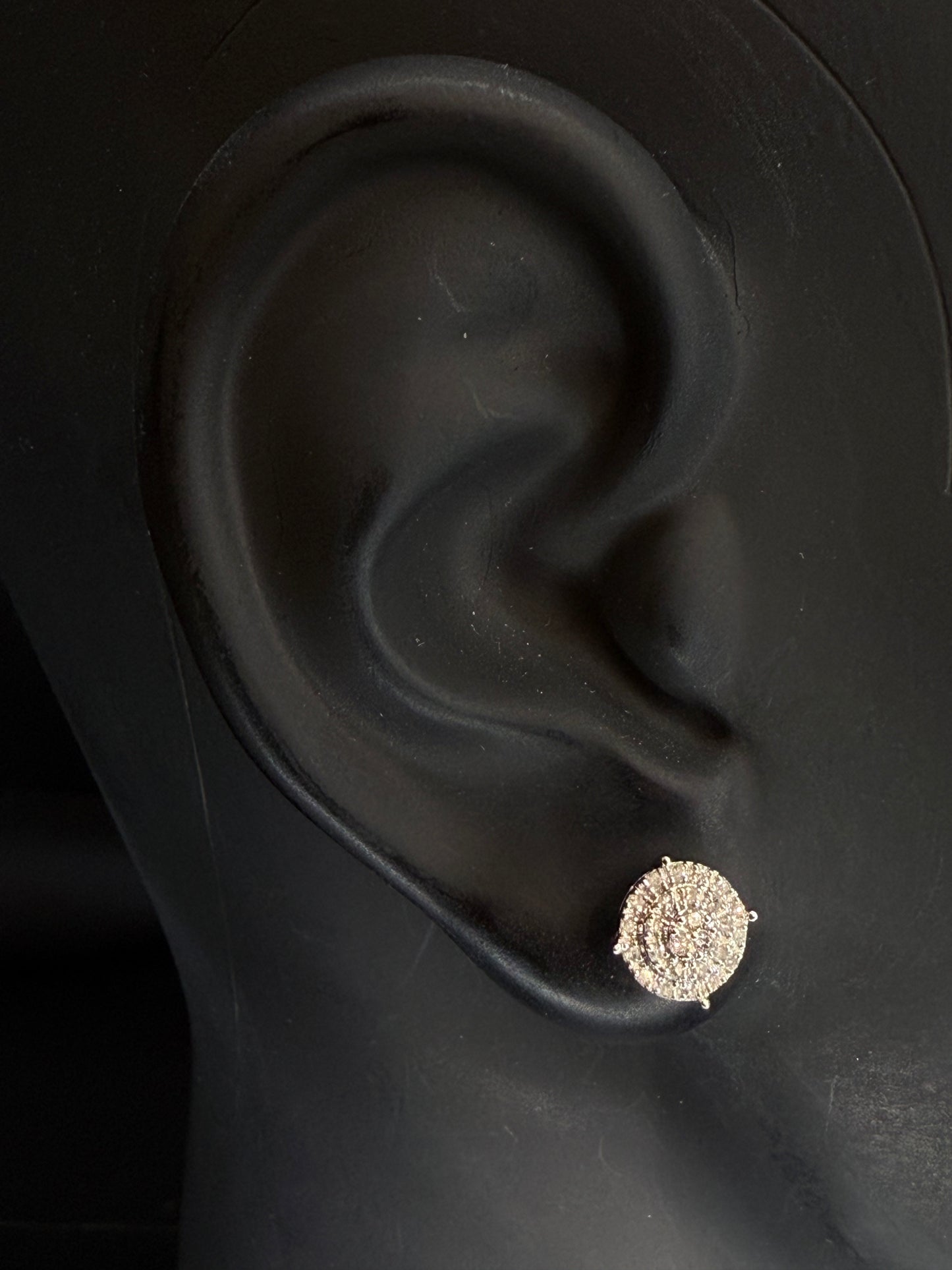 10K WHITE GOLD ROUND DIAMOND EARRINGS