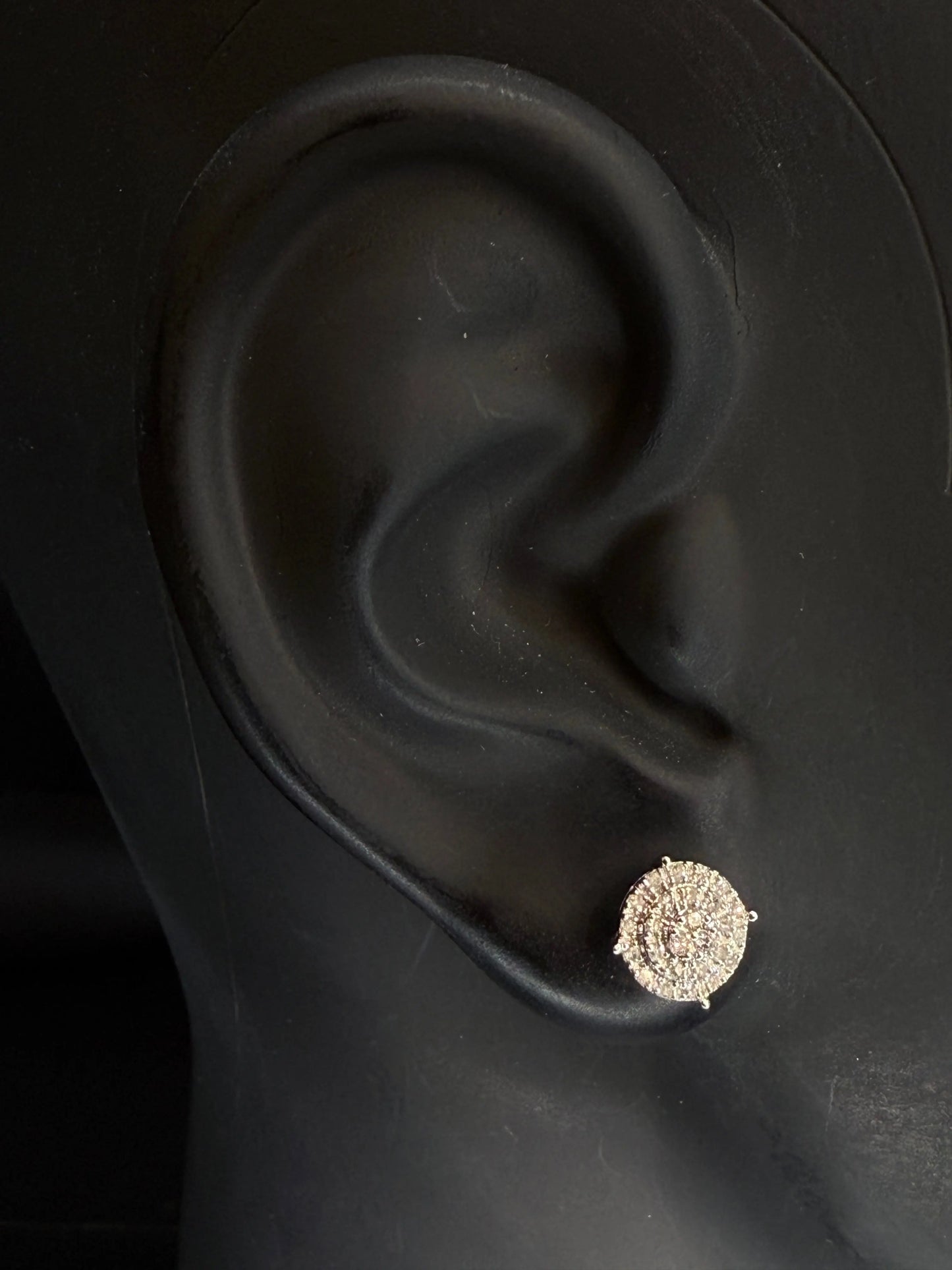 10K WHITE GOLD ROUND DIAMOND EARRINGS Angelica Jewellers