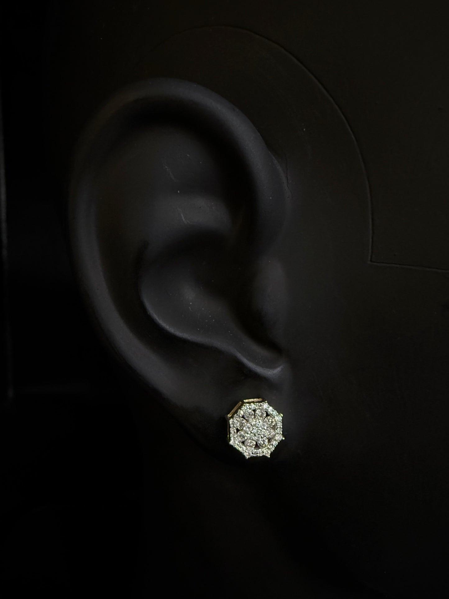 10K YELLOW GOLD DIAMOND EARRINGS