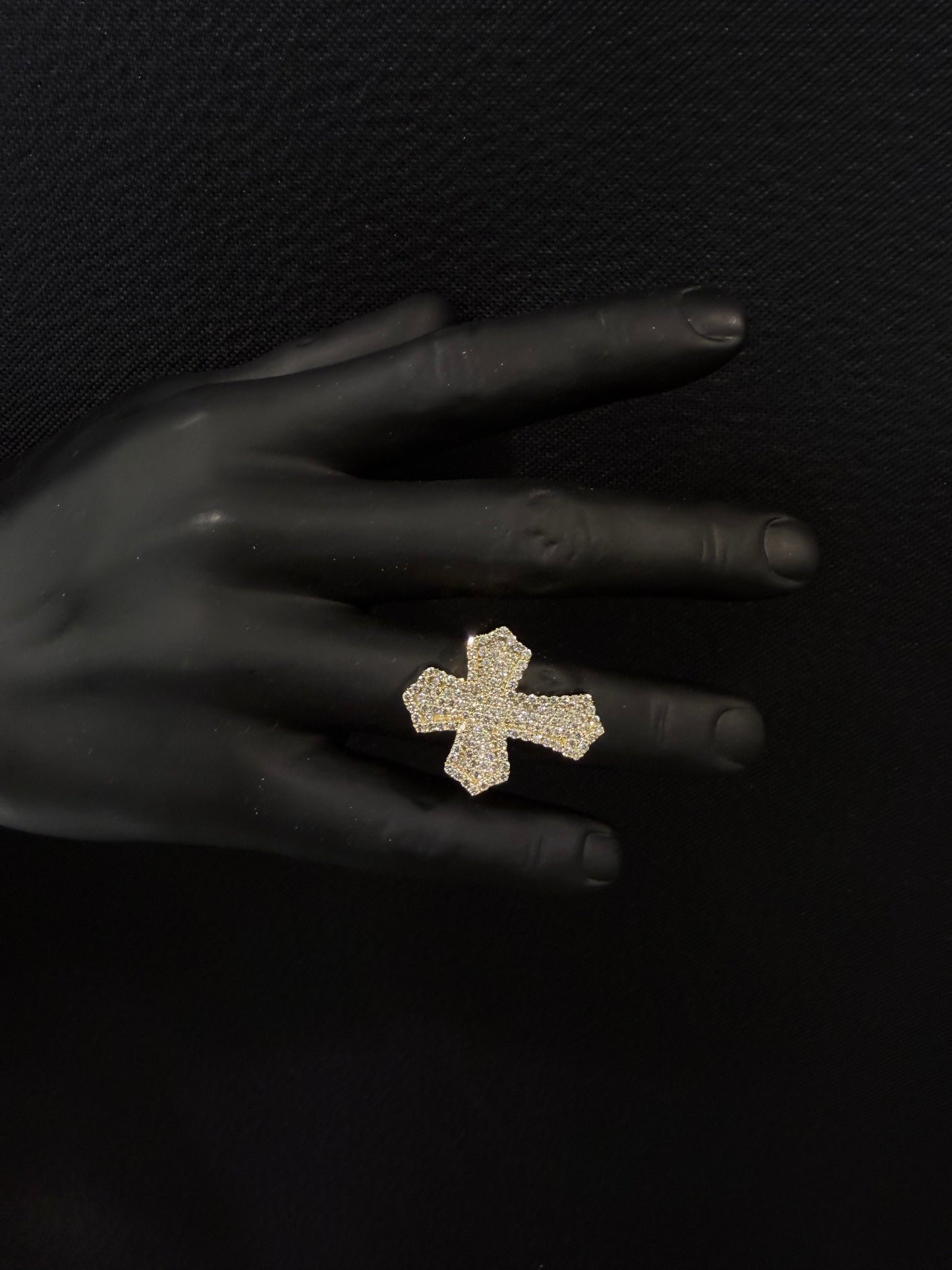10K YELLOW GOLD & DIAMONDS CROSS RING