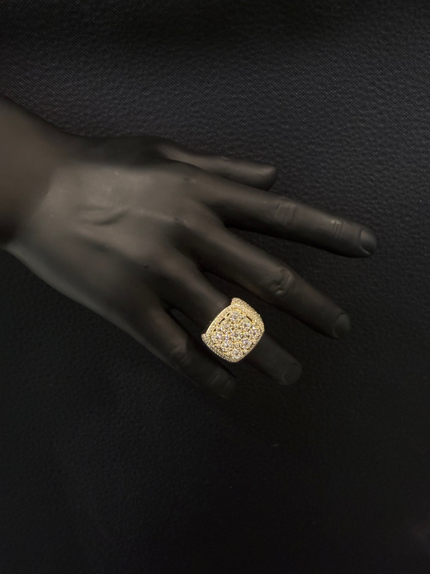 10K YELLOW GOLD DIAMOND RING 2.55CT OF DIAMONDS