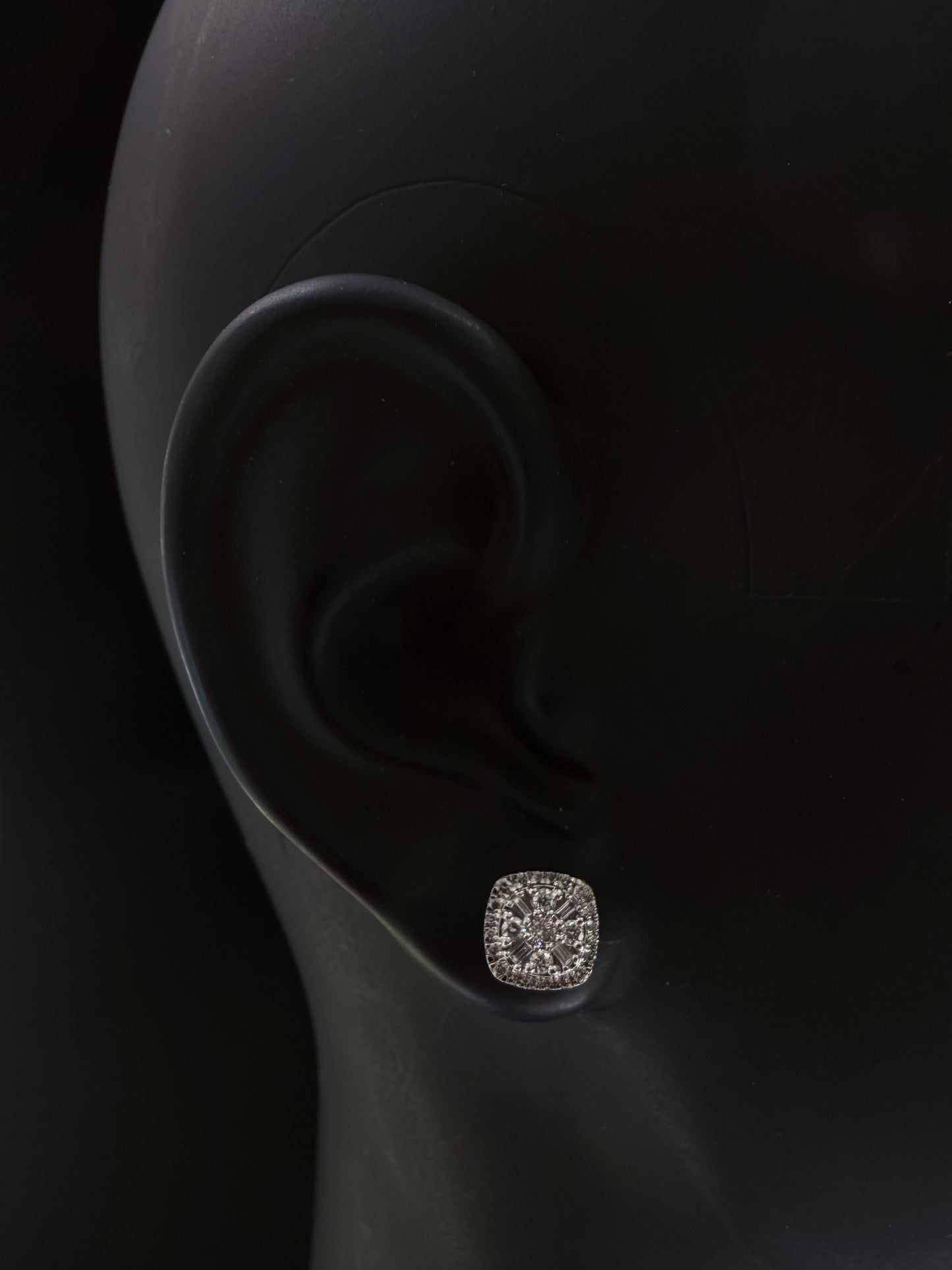 14K YELLOW GOLD DIAMOND EARRINGS