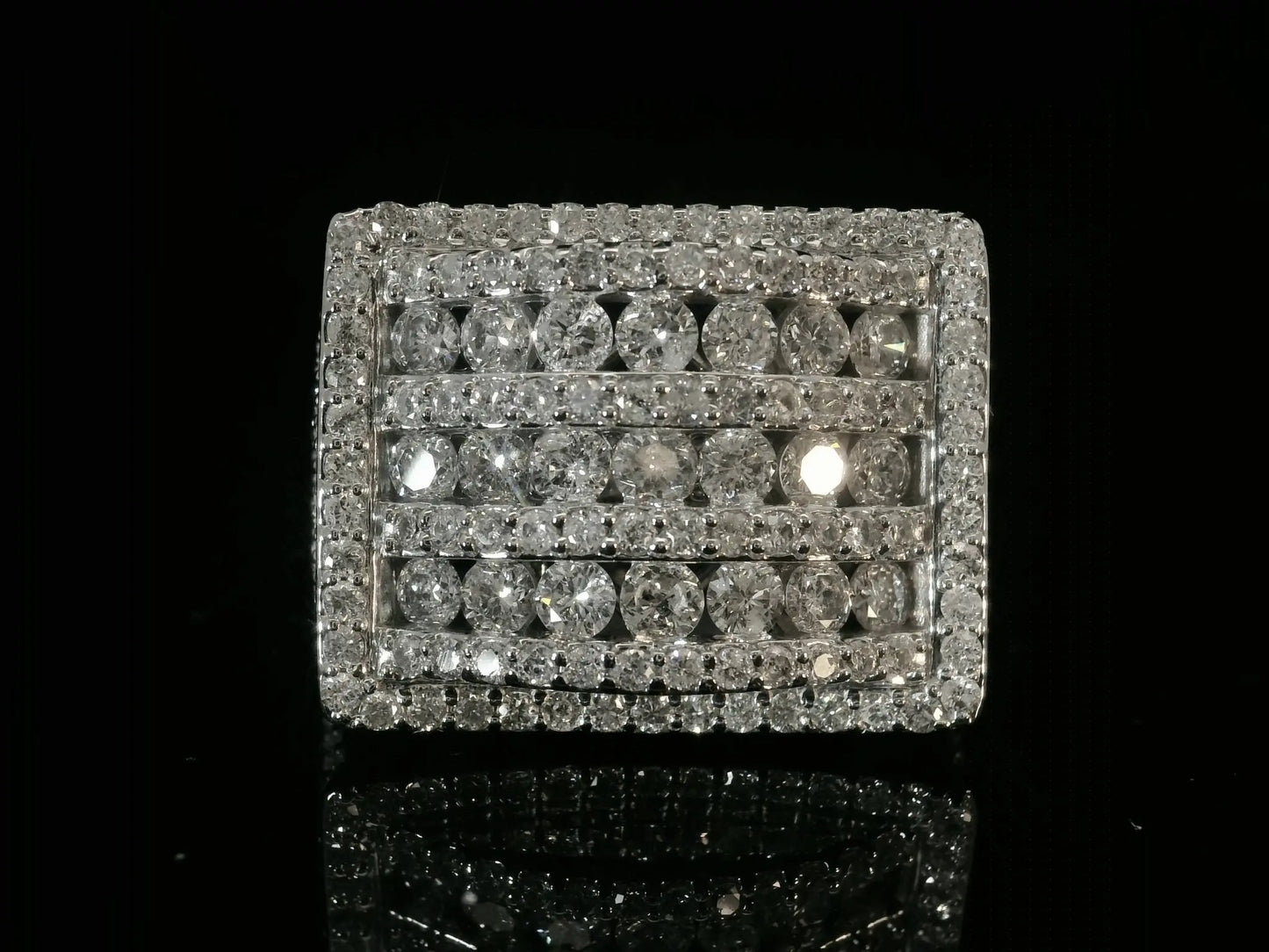 10K WHITE GOLD RING SET WITH 3.40CT OF DIAMONDS Angelica Jewellers