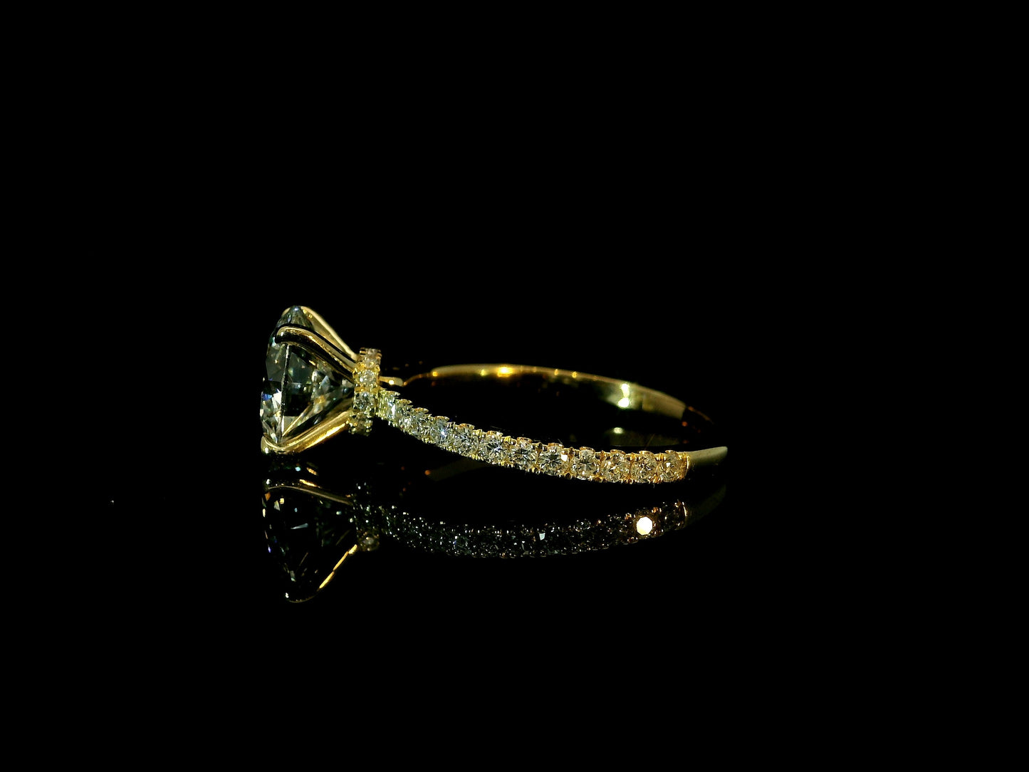 18K YELLOW GOLD LAB ROUND CUT ENGAGEMENT RING 2.52CT