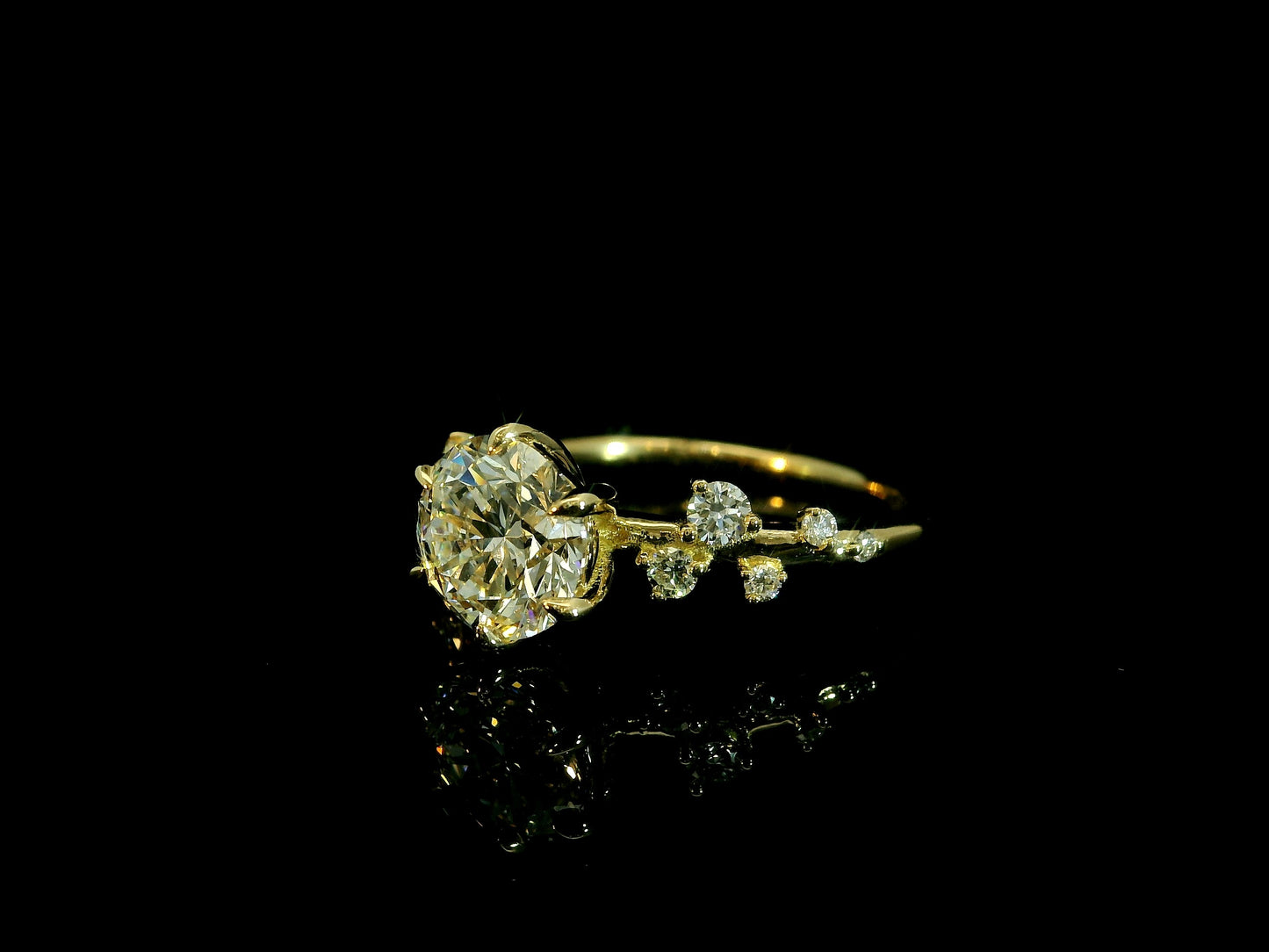 18K YELLOW GOLD LAB ROUND CUT ENGAGEMENT RING 1.95CT