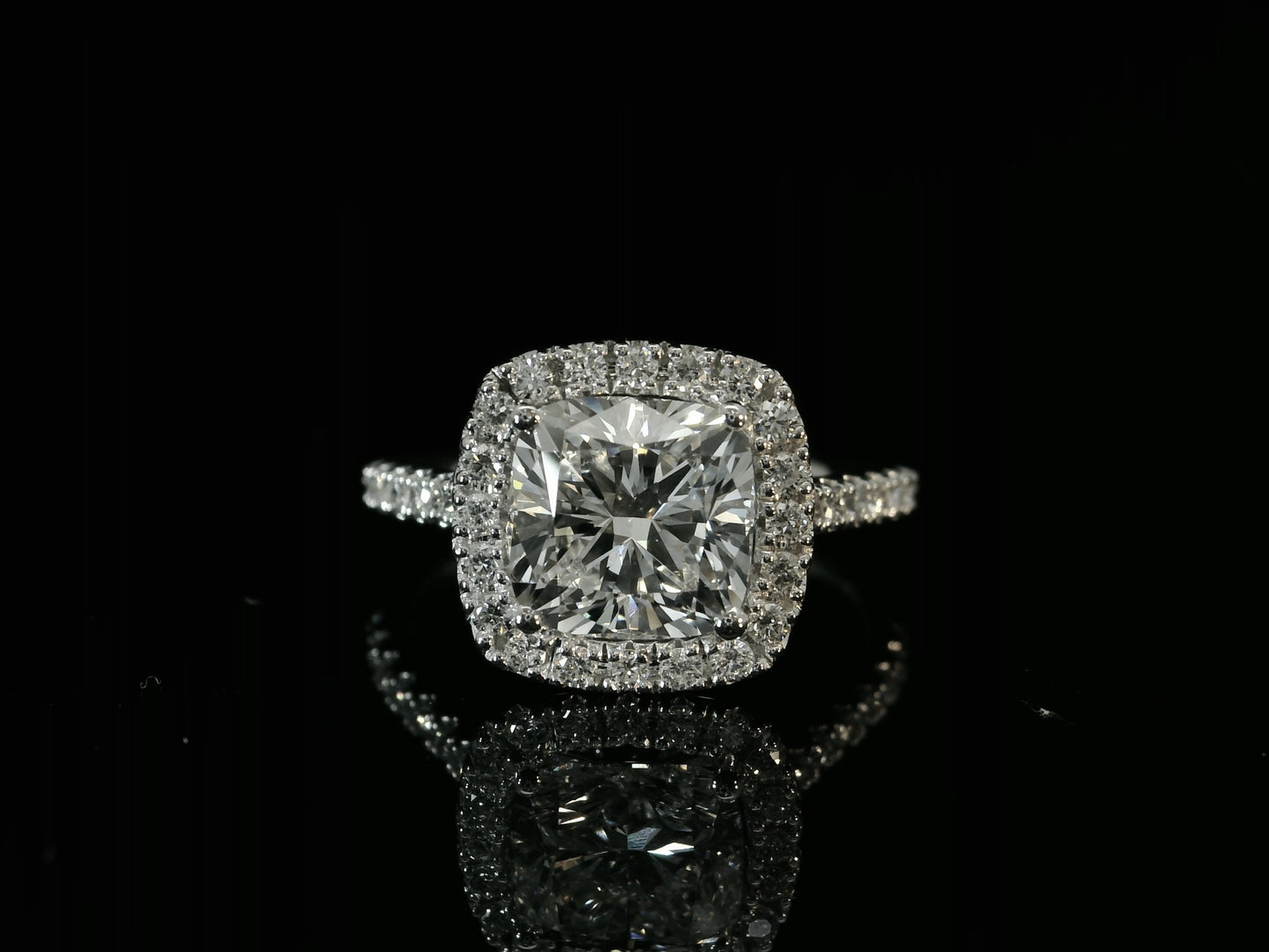 14K WHITE GOLD LAB DIAMOND CUSHION CUT ENGAGEMENT RING 2.58CT