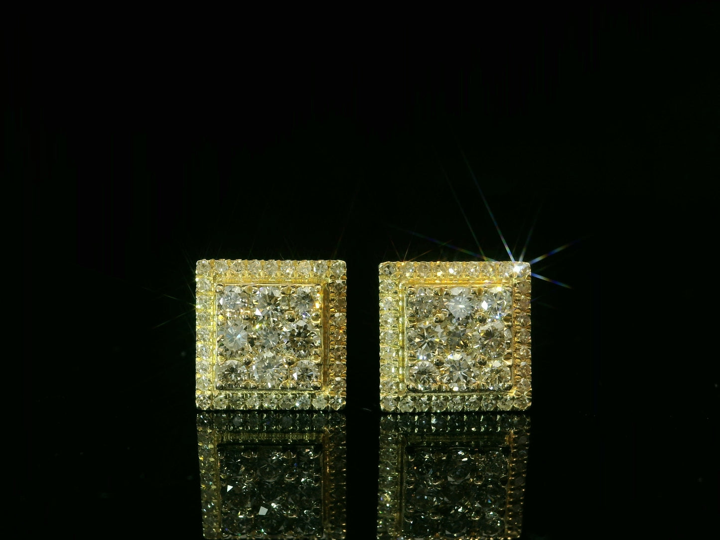 PENDIENTES DE ORO AMARILLO DE 10 QUILATES CON DIAMANTES DE 9 MM Y 0,93 ct