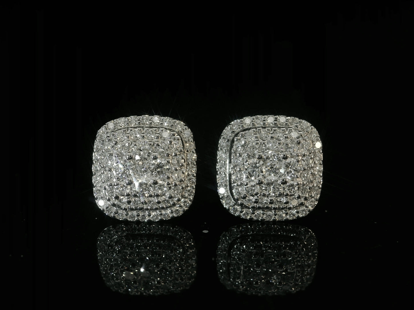 14K WHITE GOLD DIAMONDS VVS F+ EARRINGS
