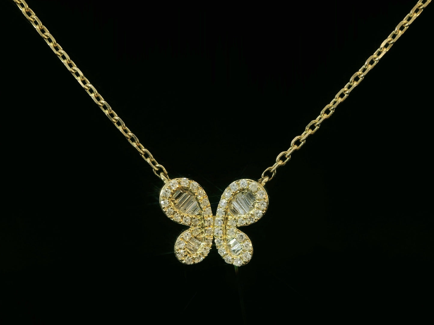 14K YELLOW GOLD DIAMOND BUTTERFLY NECKLACE