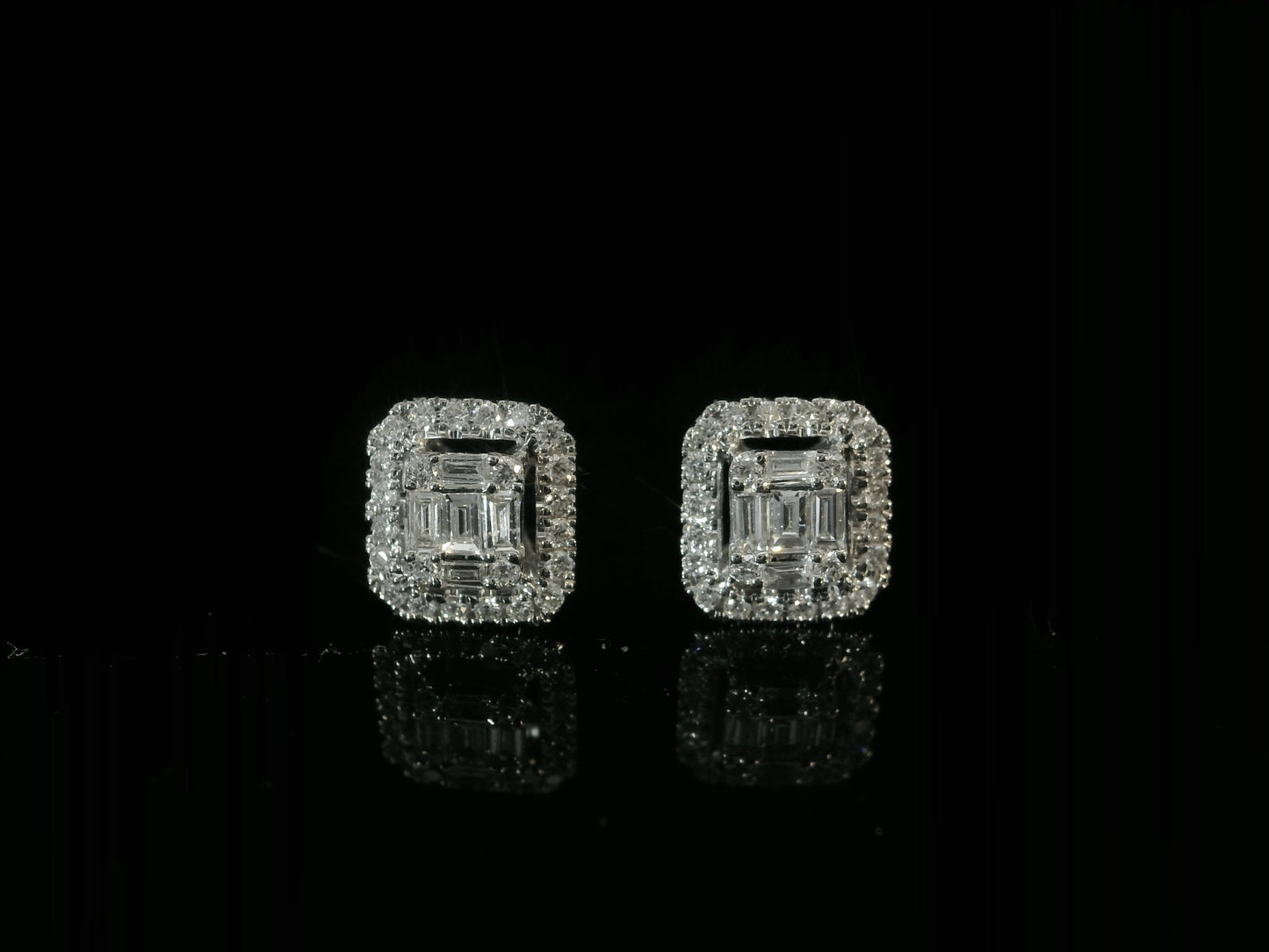 18K WHITE GOLD DIAMOND EARRINGS