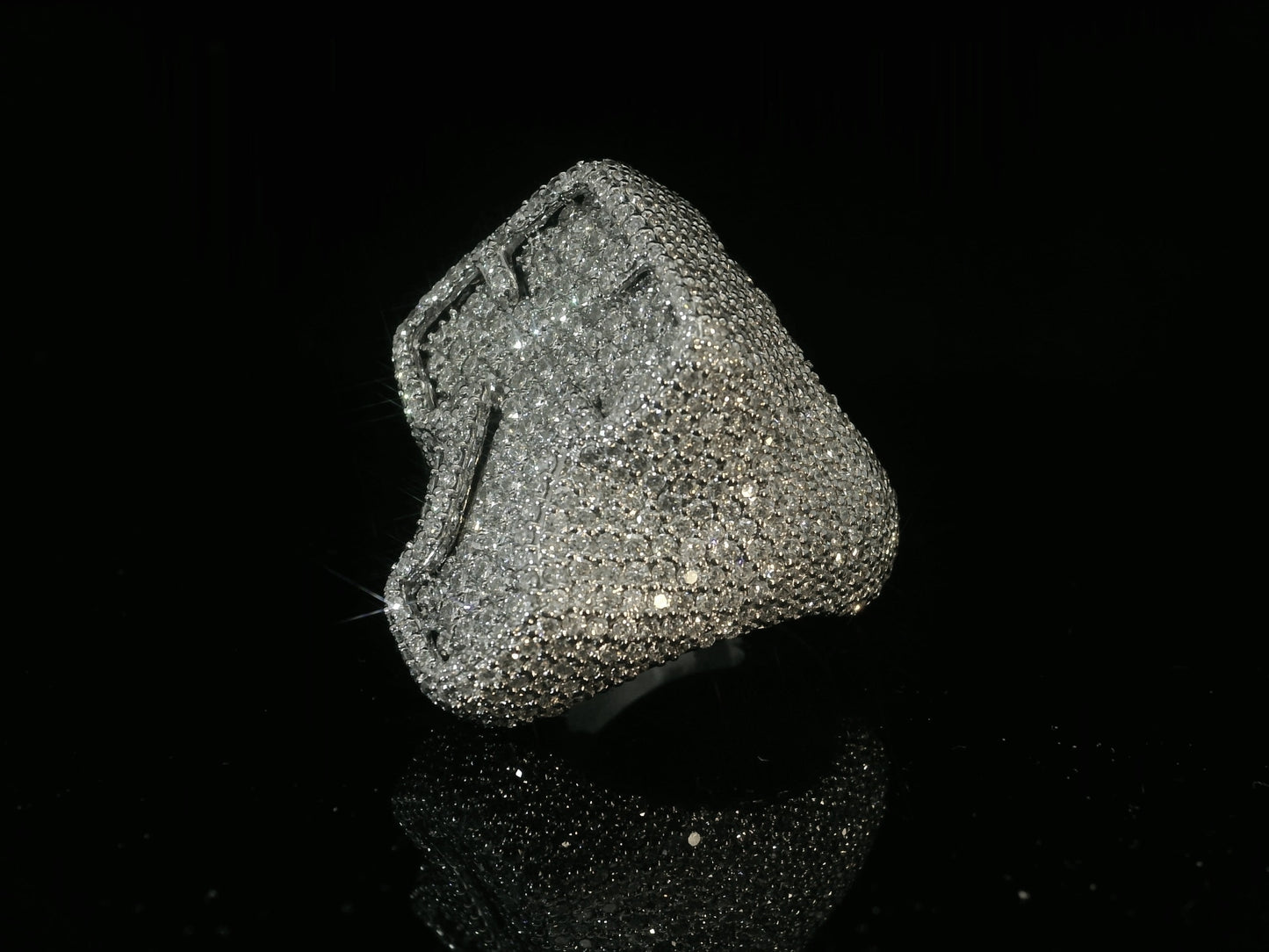 14K WHITE GOLD & DIAMONDS CROSS RING 7.50CT OF DIAMONDS