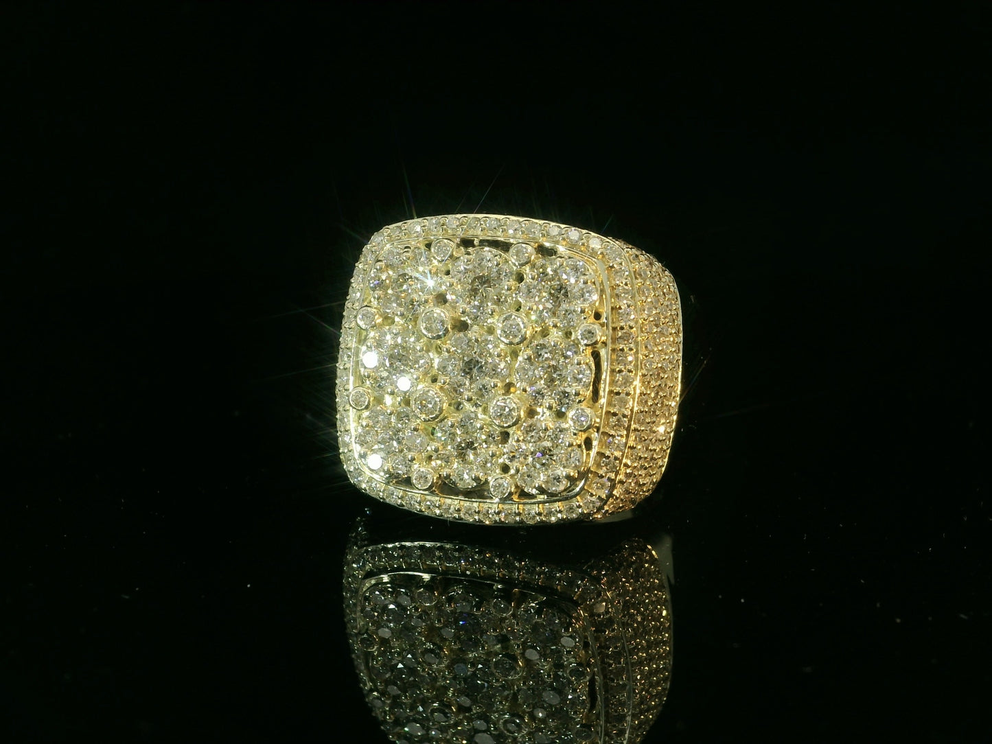 10K YELLOW GOLD DIAMOND RING 2.55CT OF DIAMONDS
