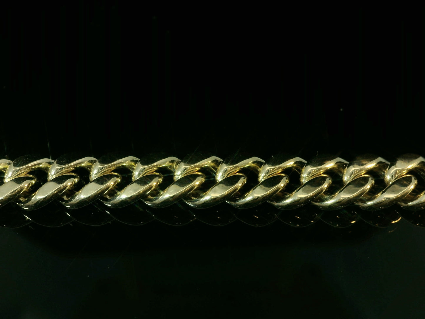 10K YELLOW GOLD 8MM CUBAN LINK BRACELET