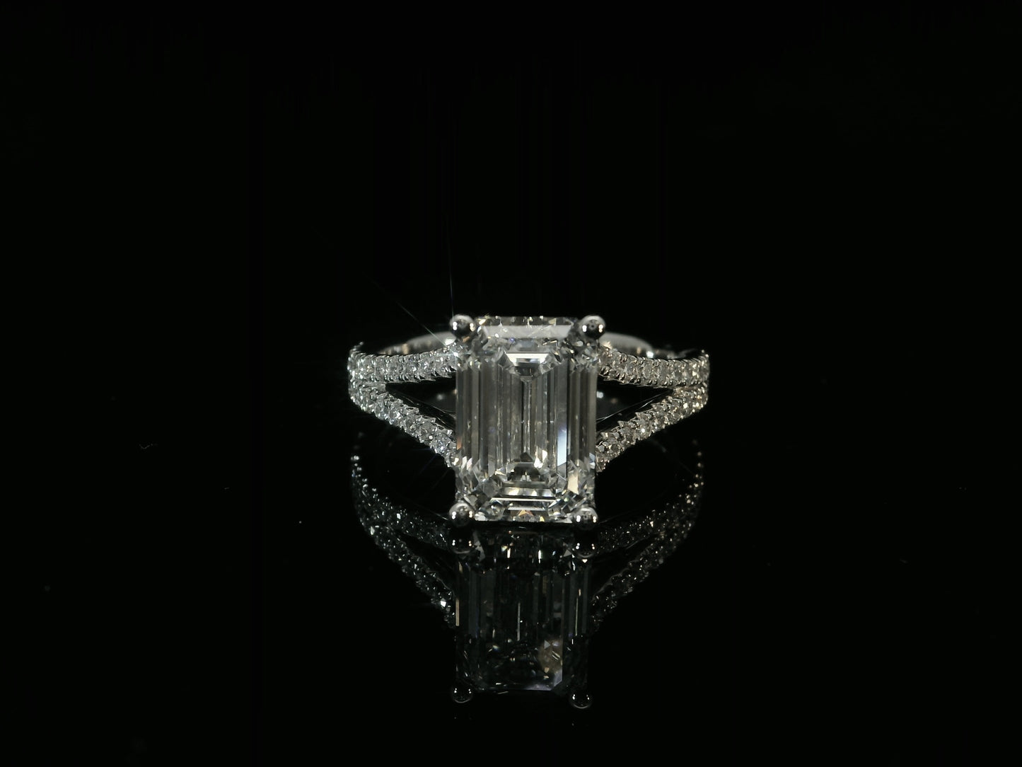 PLATINUM LAB DIAMOND EMERALD CUT ENGAGEMENT RING 3.37CT