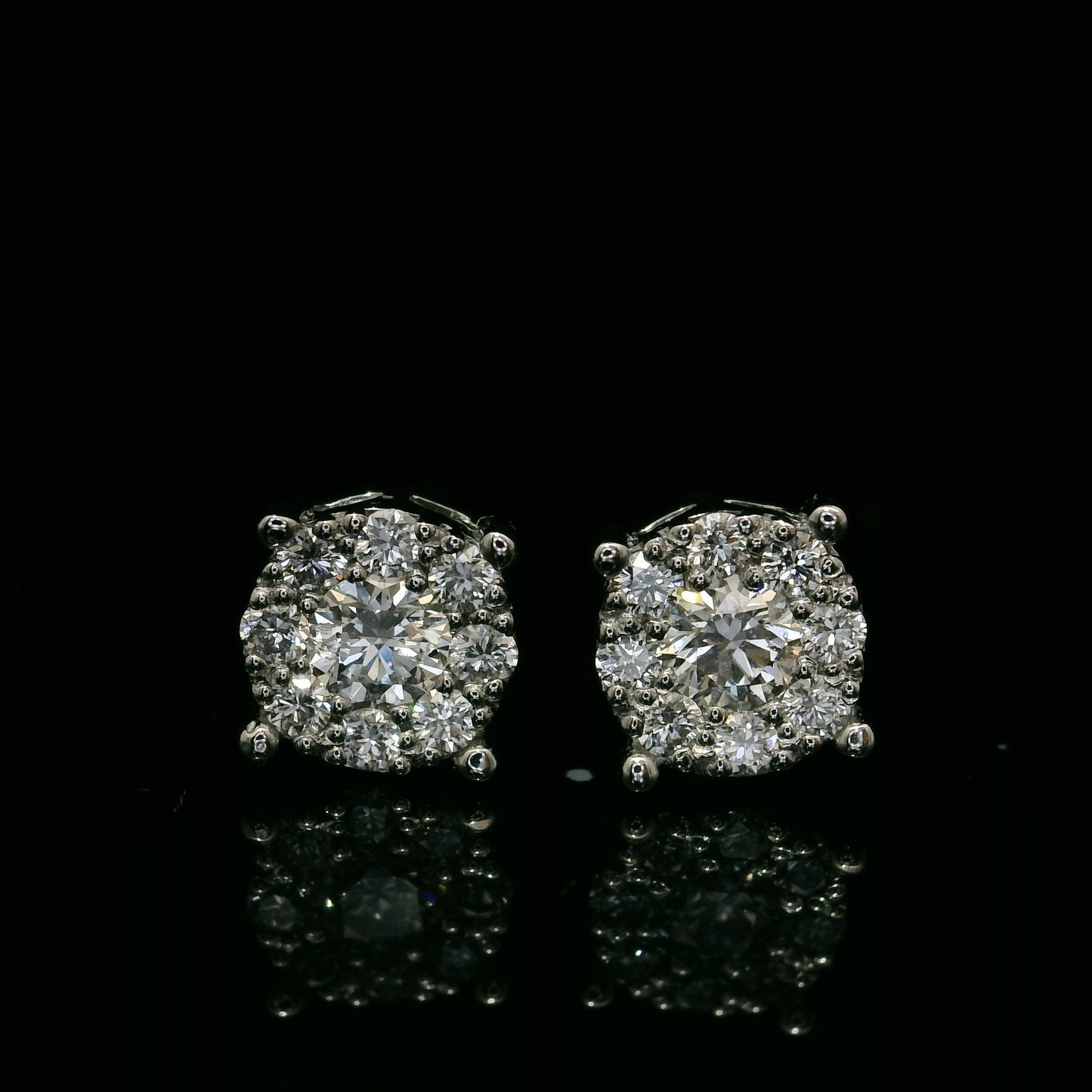 14K WHITE GOLD ROUND DIAMONDS VVS F+ EARRINGS