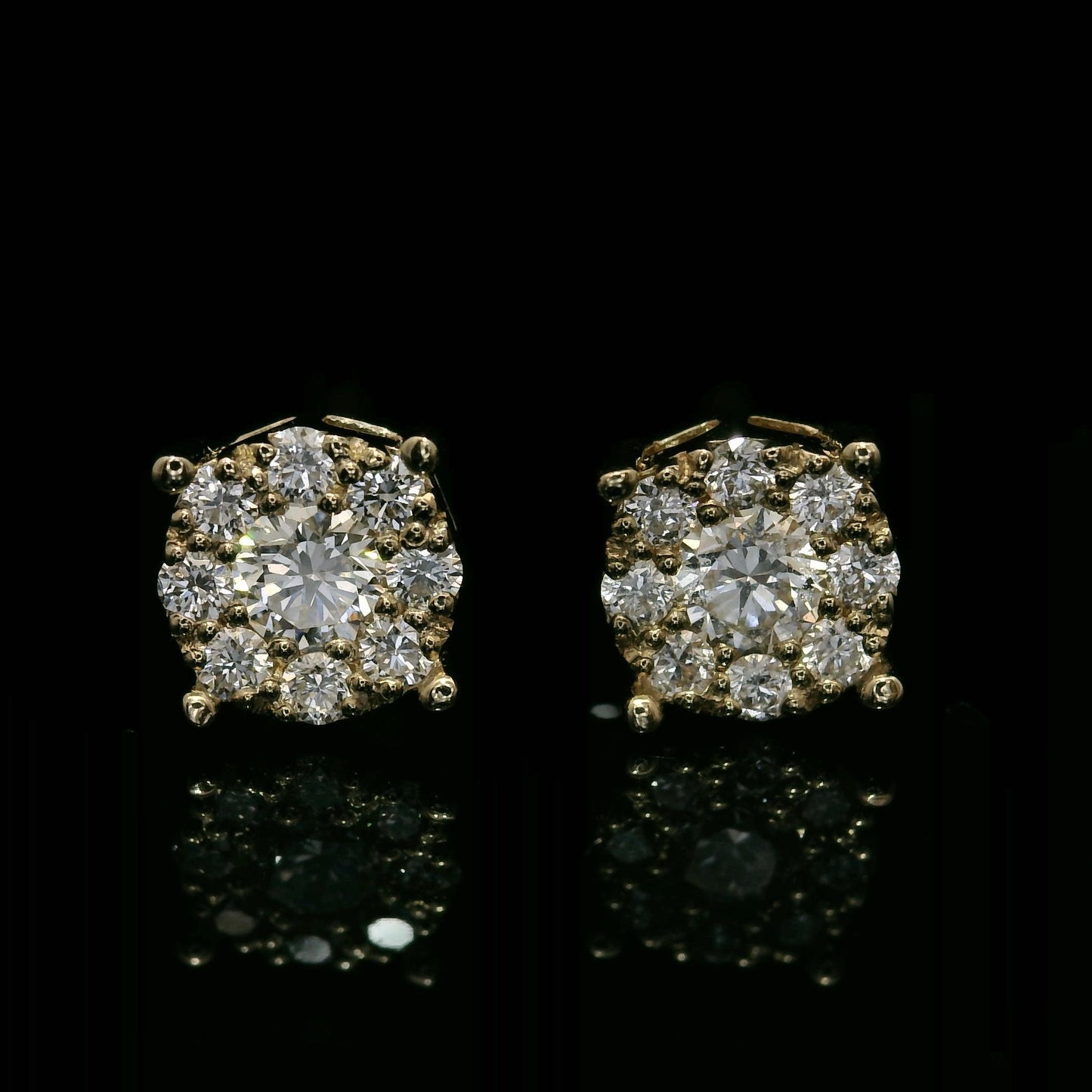 BOUCLES D'OREILLES EN OR JAUNE 14K AVEC DIAMANTS RONDS VVS F+
