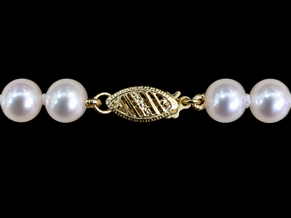 Freshwater Pearl AAA 6.5–7 mm Necklace with 10K Gold Clasp