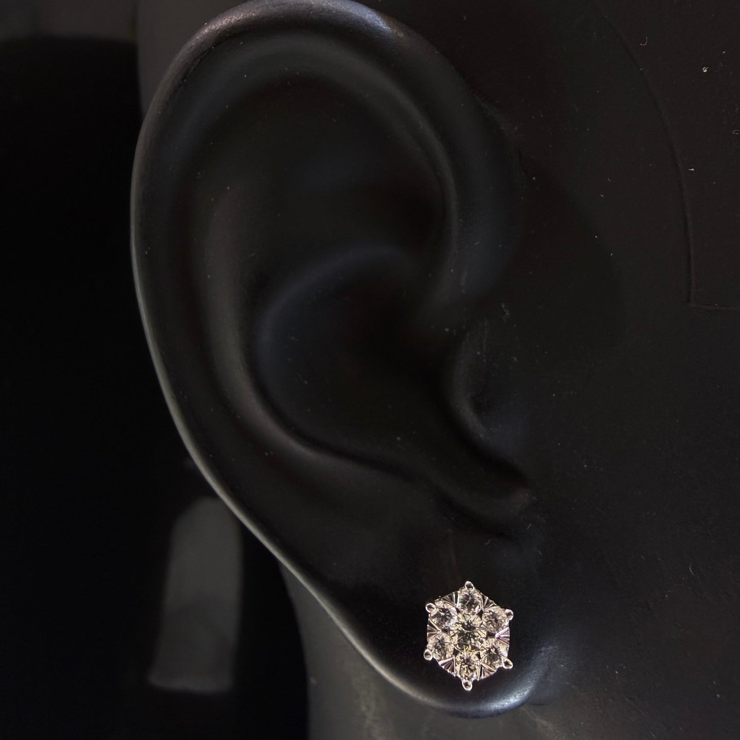 14K DIAMOND EARRINGS 7.5MM
