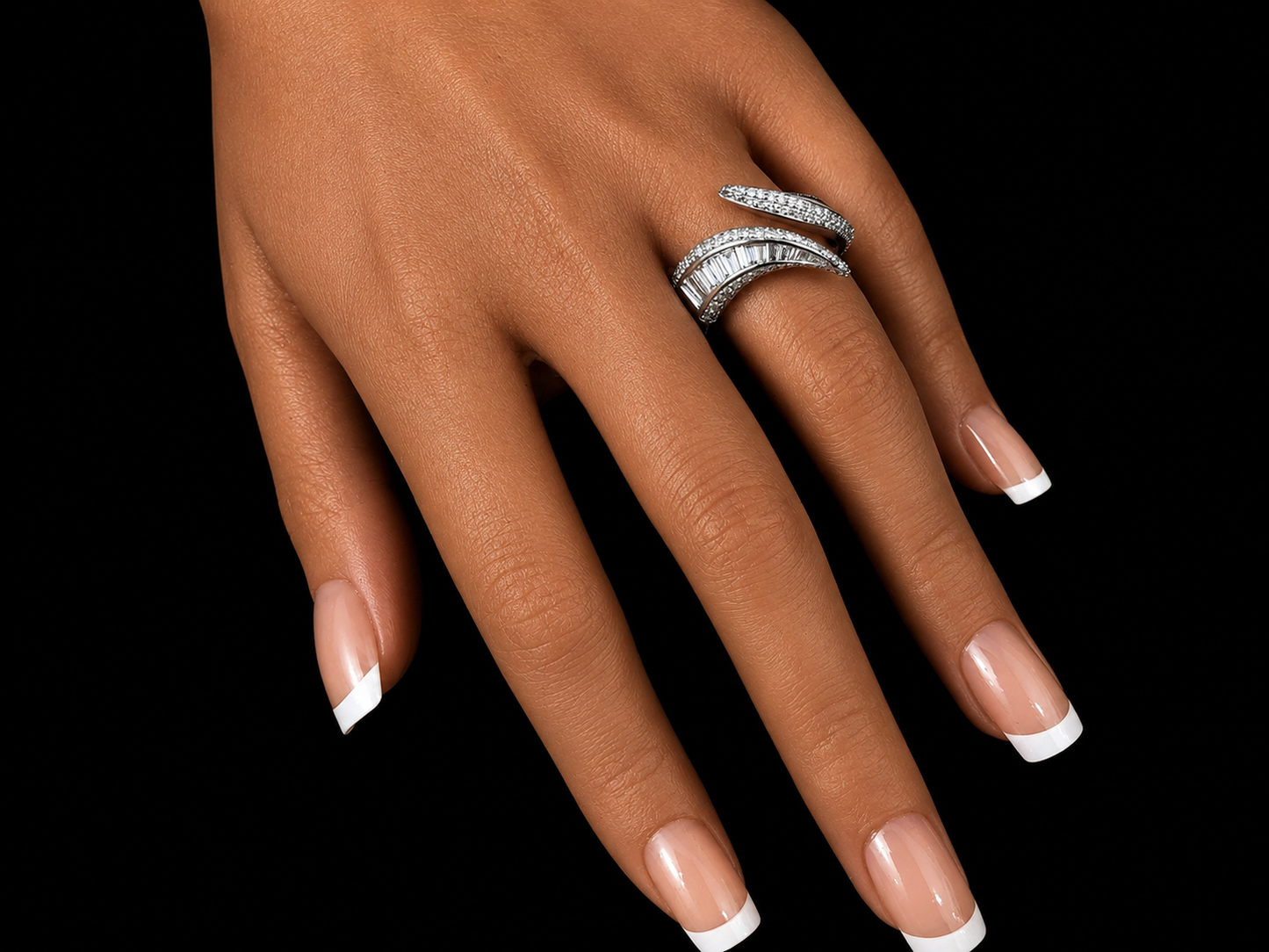 18K White Gold Natural Diamond Wave Ring