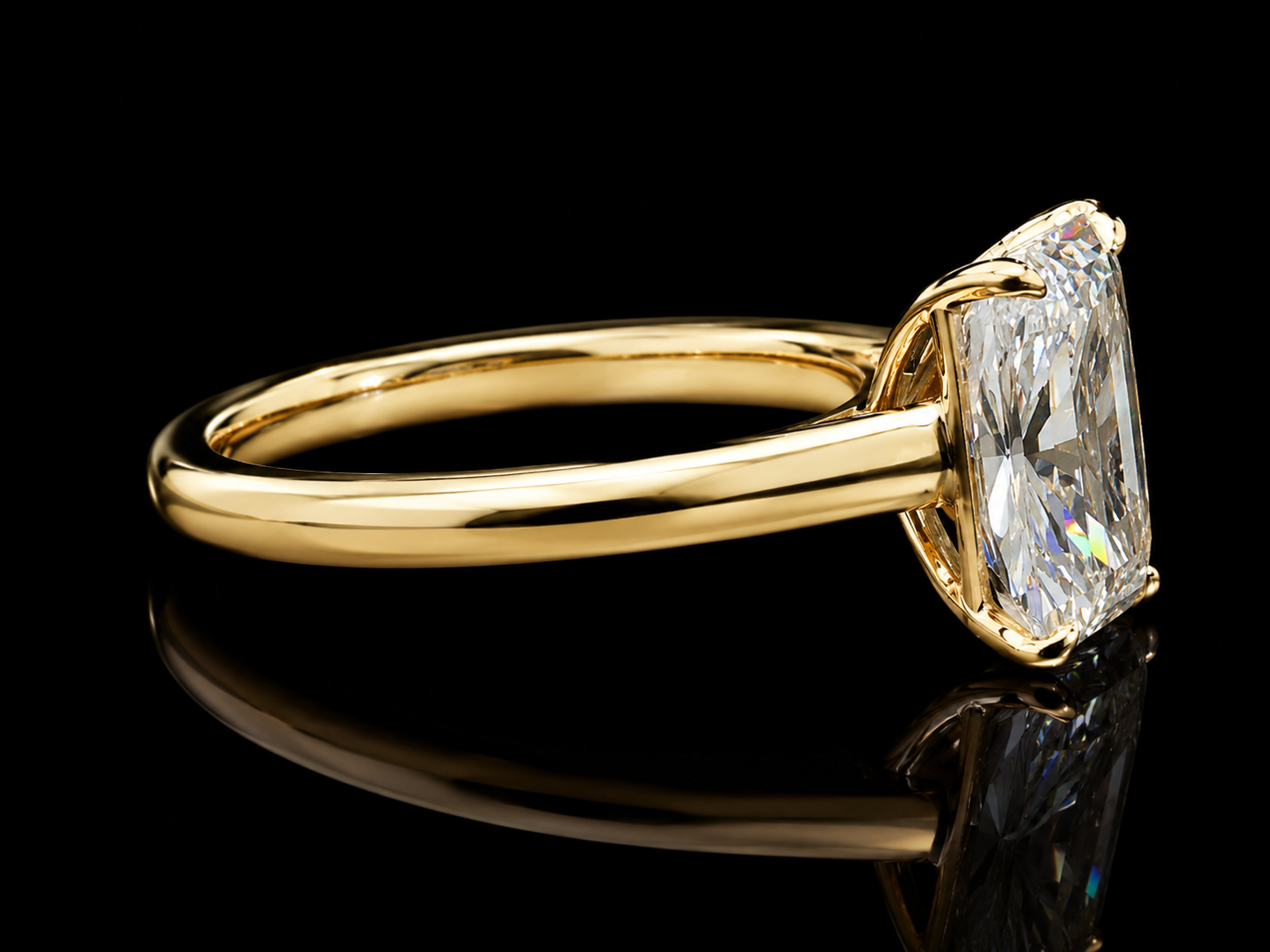 14K White Gold Split Shank Asscher-Cut Diamond Engagement Ring – 2.52 CT E VVS2 IGI Certified (Copy) Angelica Jewellers