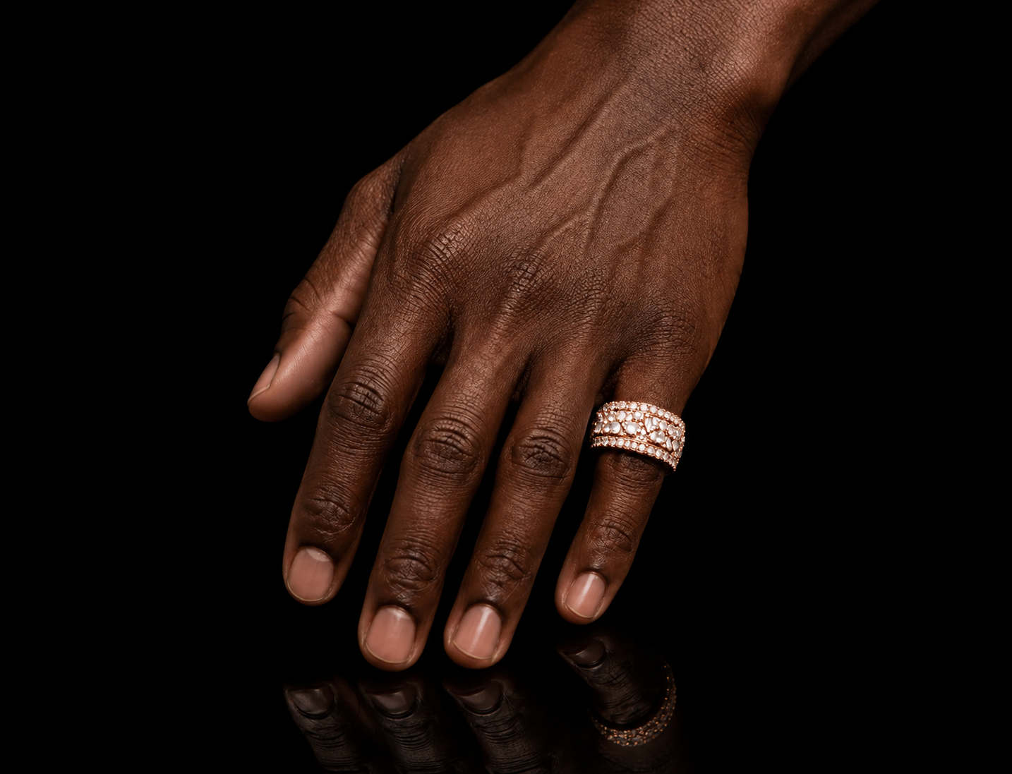 ANNEAU EN OR ROSE 10K SERTI DE 2,80 CT DE DIAMANTS EN VVS F+ 