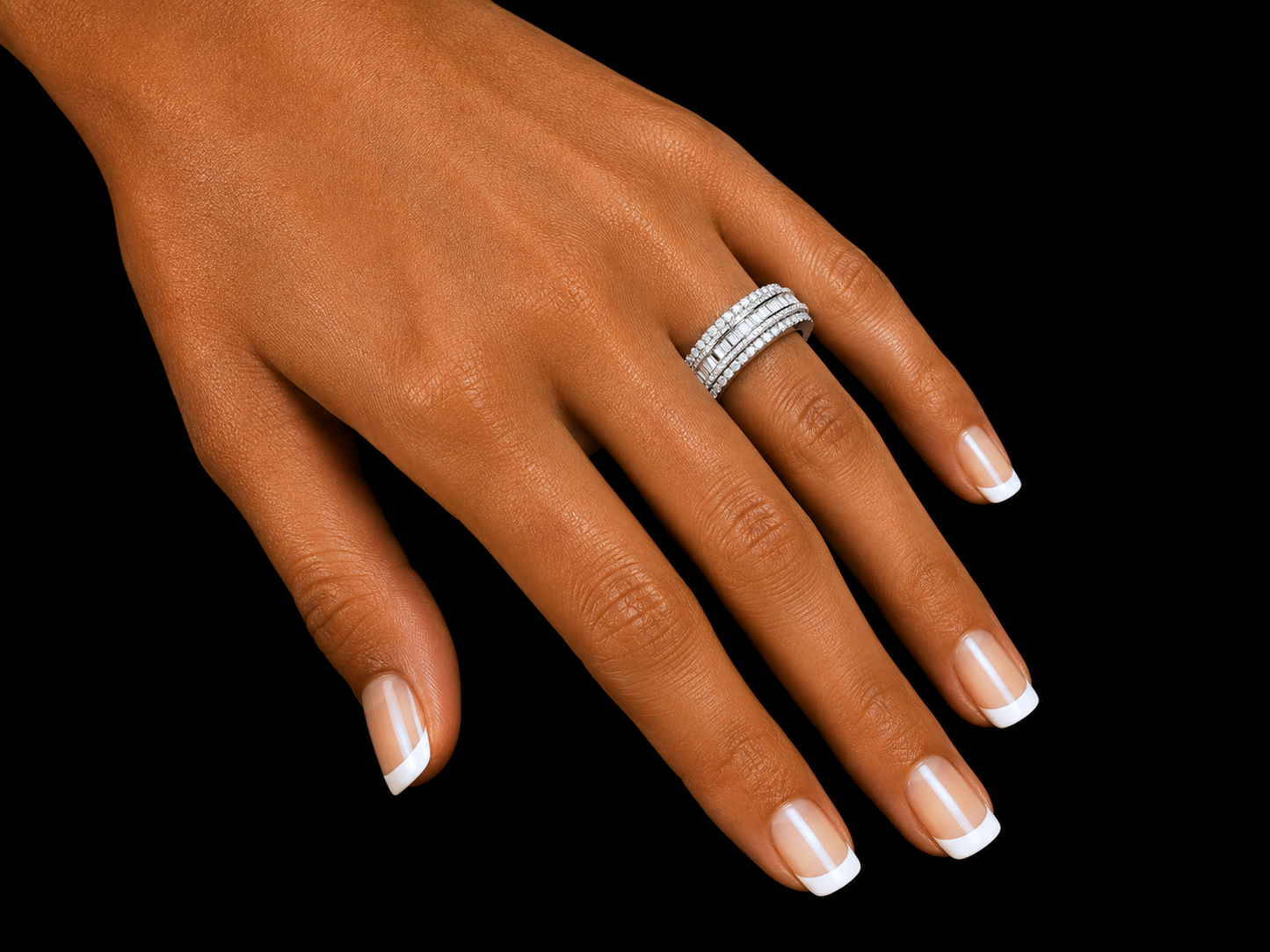 Gold or Platinum Diamond Band with Round Brilliant & Baguette Diamonds – 2.93 Carats