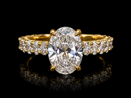 2.53 CT Oval Diamond Engagement Ring in Gold – IGI Certified E VVS2 with Oval Diamond Band
