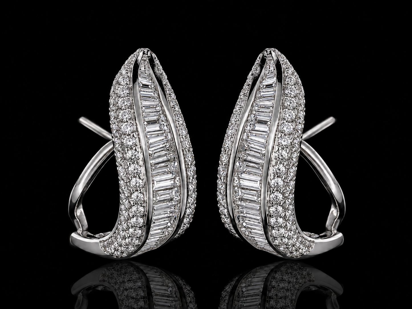 18K White Gold Baguette &amp; Round Diamond Huggies