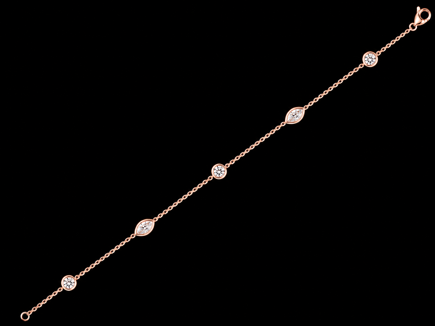 PULSERA DE ORO AMARILLO DE 14 K CON 5 TRÉBOLES Y DIAMANTES