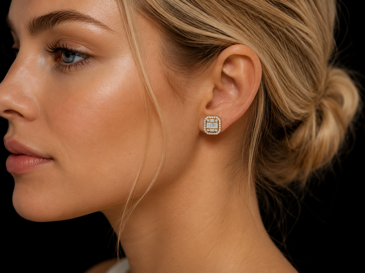 18K YELLOW GOLD ROUNDS AND BAGUETTES DIAMOND EARRINGS Angelica Jewellers