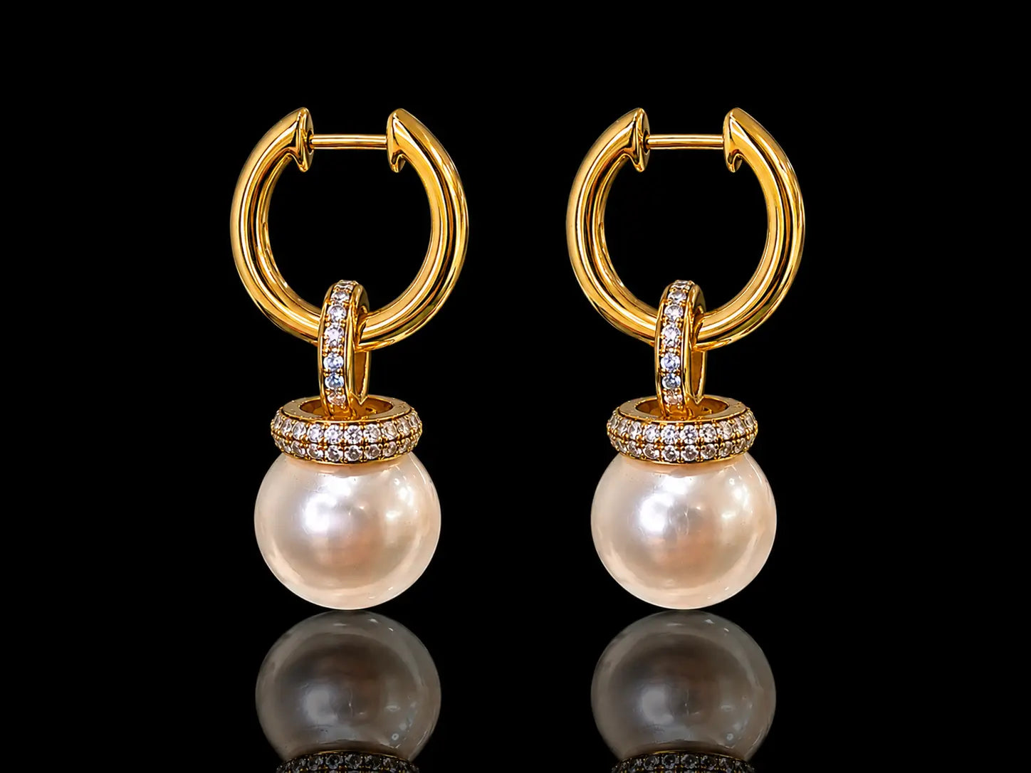 18K Yellow Gold Removable South Sea White Pearl & Diamond Dangle Earrings – 0.70 CT Natural Diamonds (Copy) superbell
