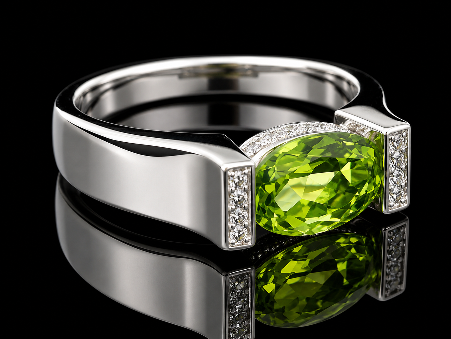 14K White Gold Peridot and Diamond Ring