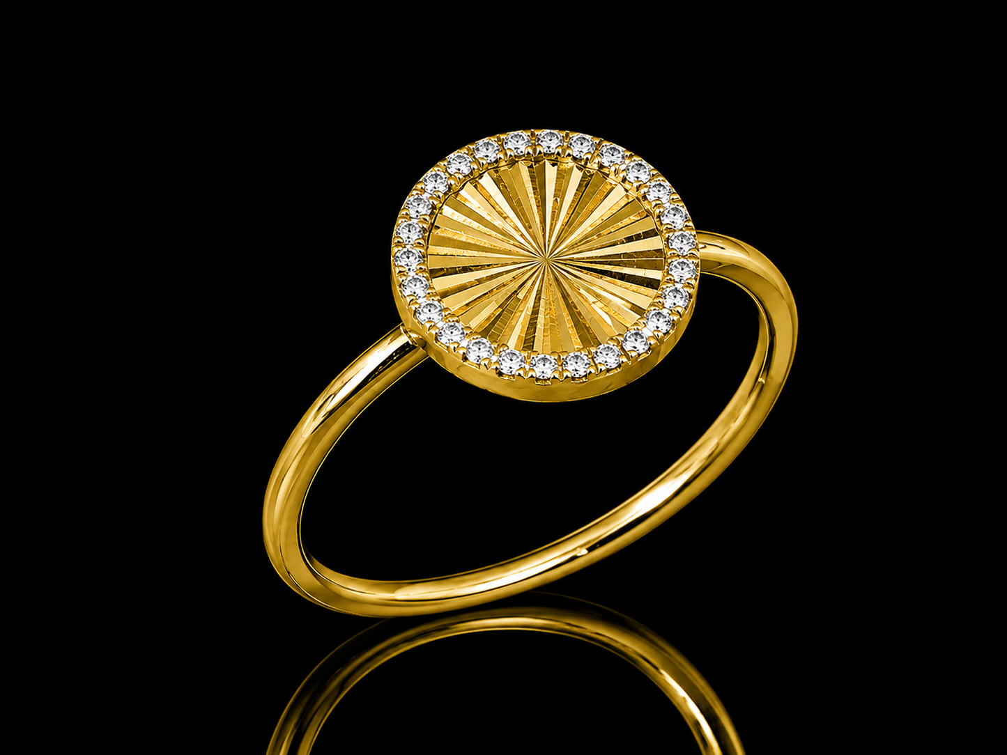 14K Yellow Gold Machine-Cut Signet Diamond Ring – 0.06 CTW