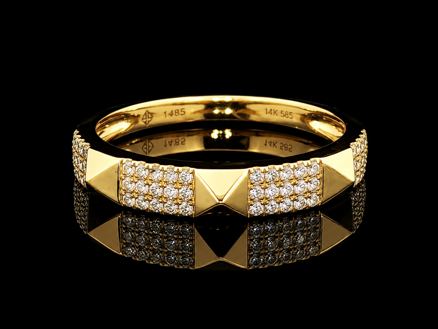 14K Yellow Gold Spike Diamond Band – 0.15 CTW