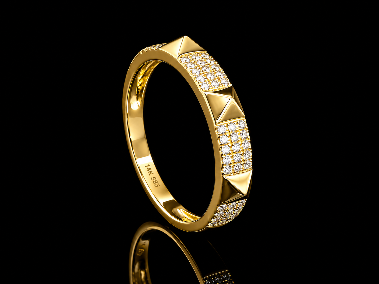 14K Yellow Gold Spike Diamond Band – 0.15 CTW
