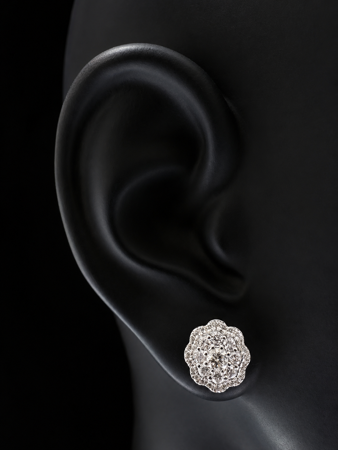 10K WHITE GOLD DIAMOND EARRINGS Angelica Jewellers