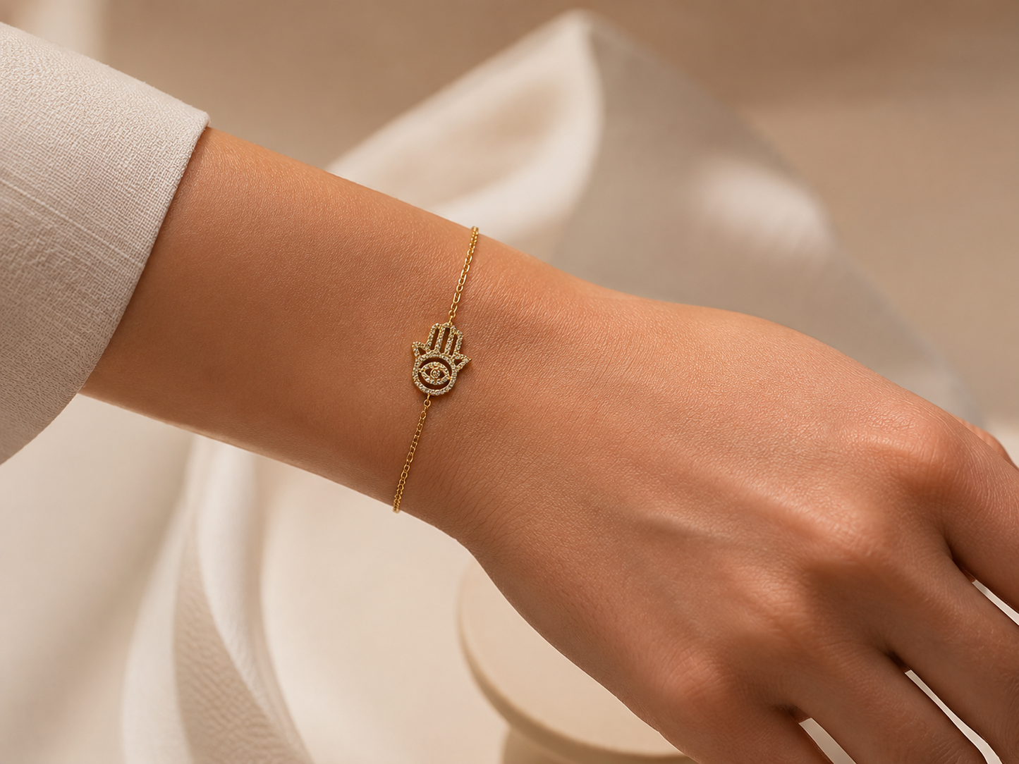 14K YELLOW GOLD HAMSA DIAMOND BRACELET