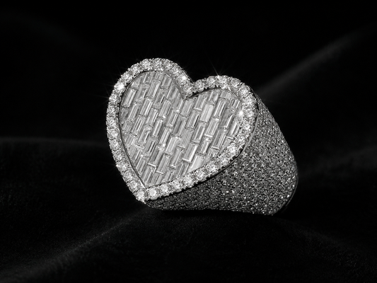 10K WHITE GOLD HEART RING 6.40CT OF DIAMONDS IN VVS F+