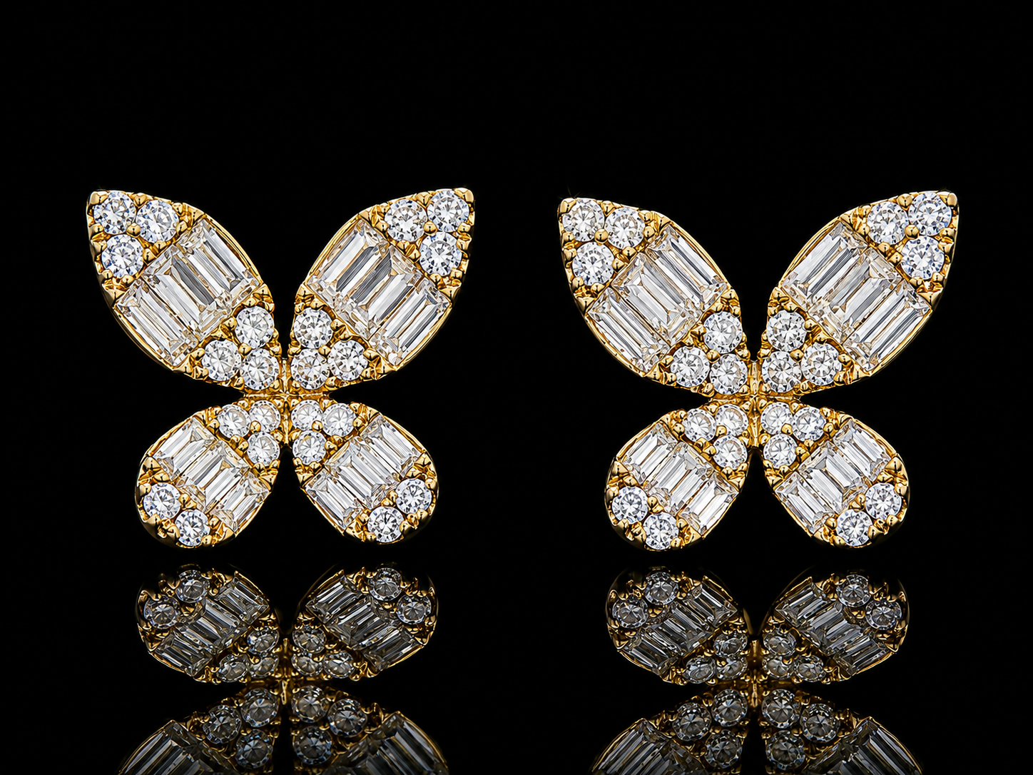 18KT YELLOW GOLD ELEGANT BUTTERFLY DIAMOND EARRINGS Angelica Jewellers