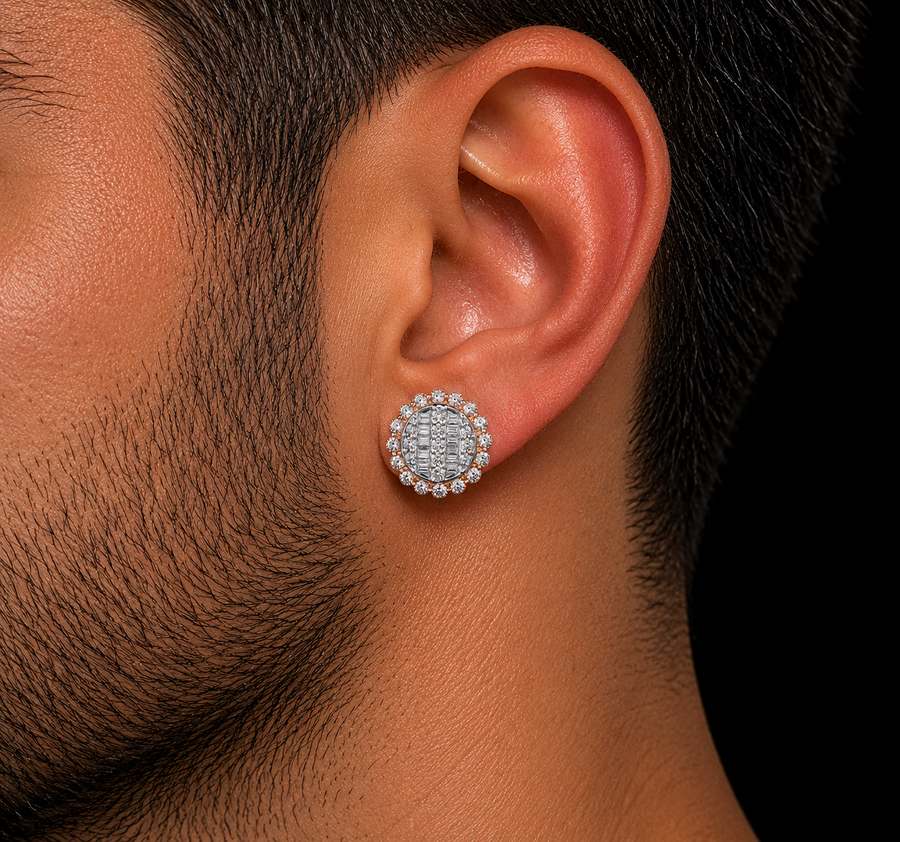 PENDIENTES DE ORO ROSA DE 10 K CON DIAMANTES REDONDOS Y DE TAMAÑO BAGUETTE DE 11 MM