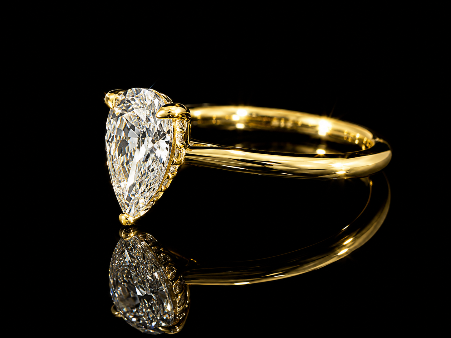 18K Yellow Gold Pear Shape Lab Diamond Engagement Ring – 1.06 ct Total – IGI Certified