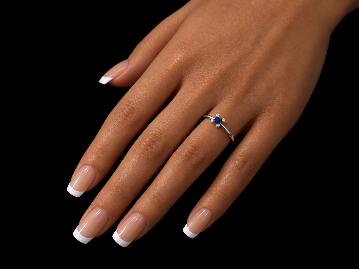 18K White Gold Princess-Cut Sapphire Diamond Ring Angelica Jewellers